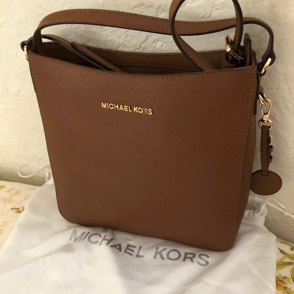 MK crossbody bag 👜